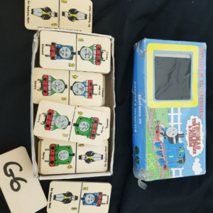 G06: Thomas the Tank Engine Wooden Dominoes